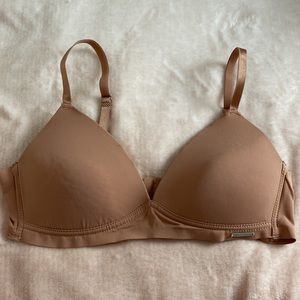 Vince Camuto lightly padded bra